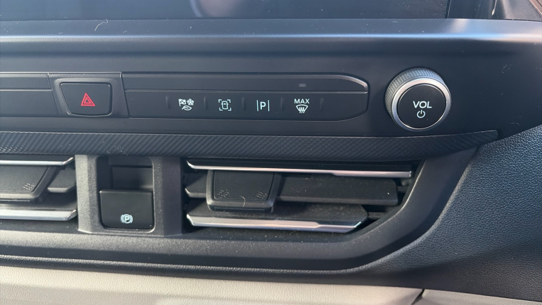 Ford Transit Custom 300 L1 Diesel Fwd 2.0 EcoBlue 136ps H1 Van Limited Auto